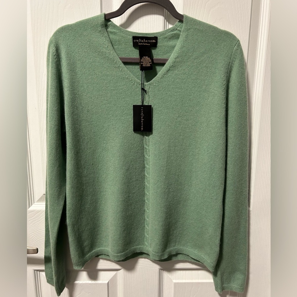 100% Cashmere Sweater, Green, NWT